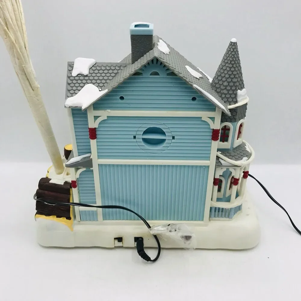 Vintage Avon 2001 Holiday Splendor Lighted Fiber Optic House Color Changing New!